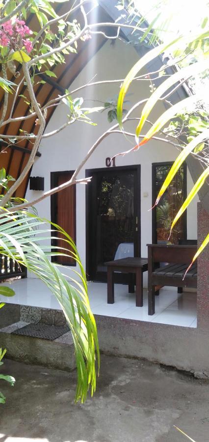 Hello Lumbung Homestay Gili Air Exterior photo